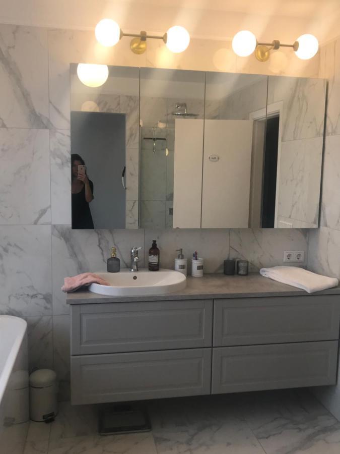 Casa Disa - Dreams, A Boutique Guesthouse In Reykjavik City'S Central Park And Botanical Garden In Laugardalur, Hot-Spring-Valley エクステリア 写真