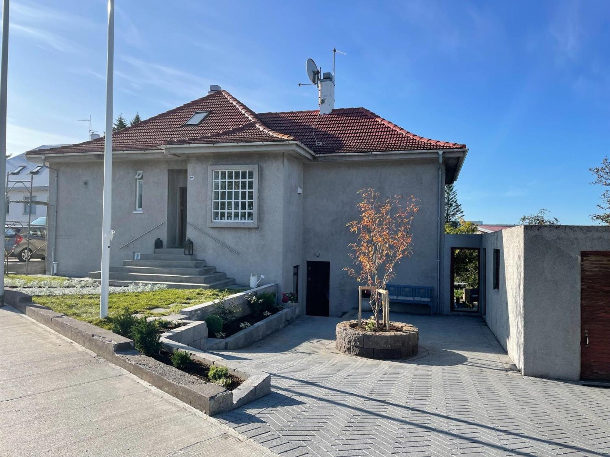 Casa Disa - Dreams, A Boutique Guesthouse In Reykjavik City'S Central Park And Botanical Garden In Laugardalur, Hot-Spring-Valley エクステリア 写真